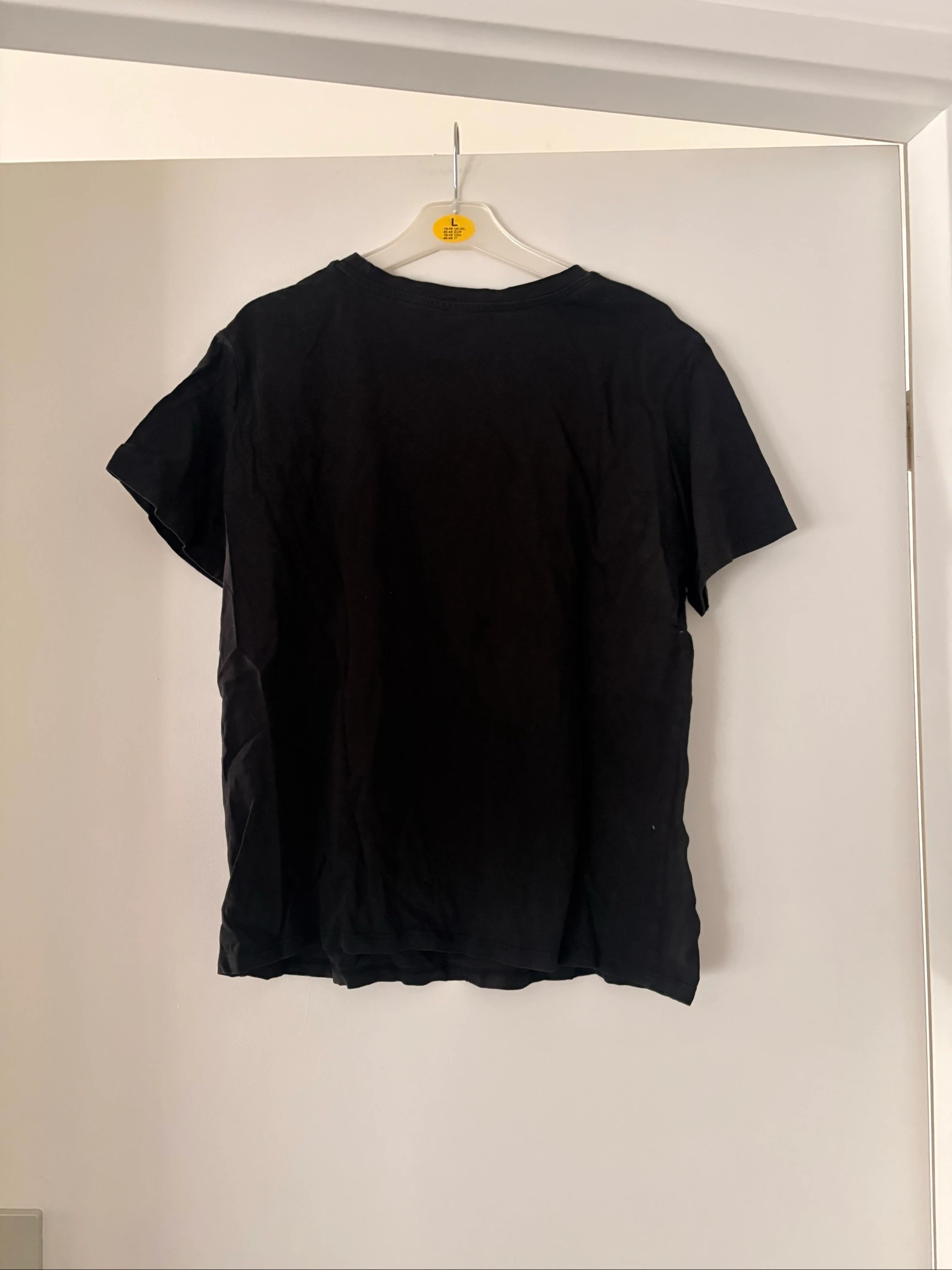 T-shirt – photo 2